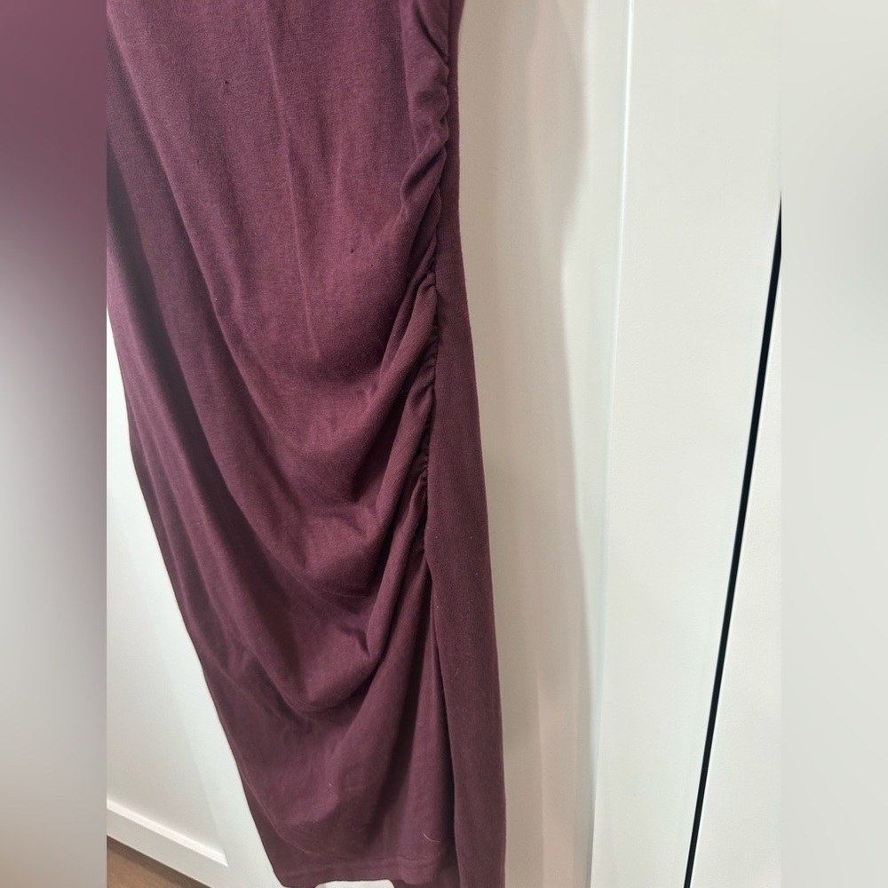 Leith Sleeveless Dress in plum - Picture 6 of 7